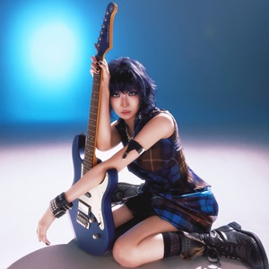 LEE JISOOがソロデビュー!
